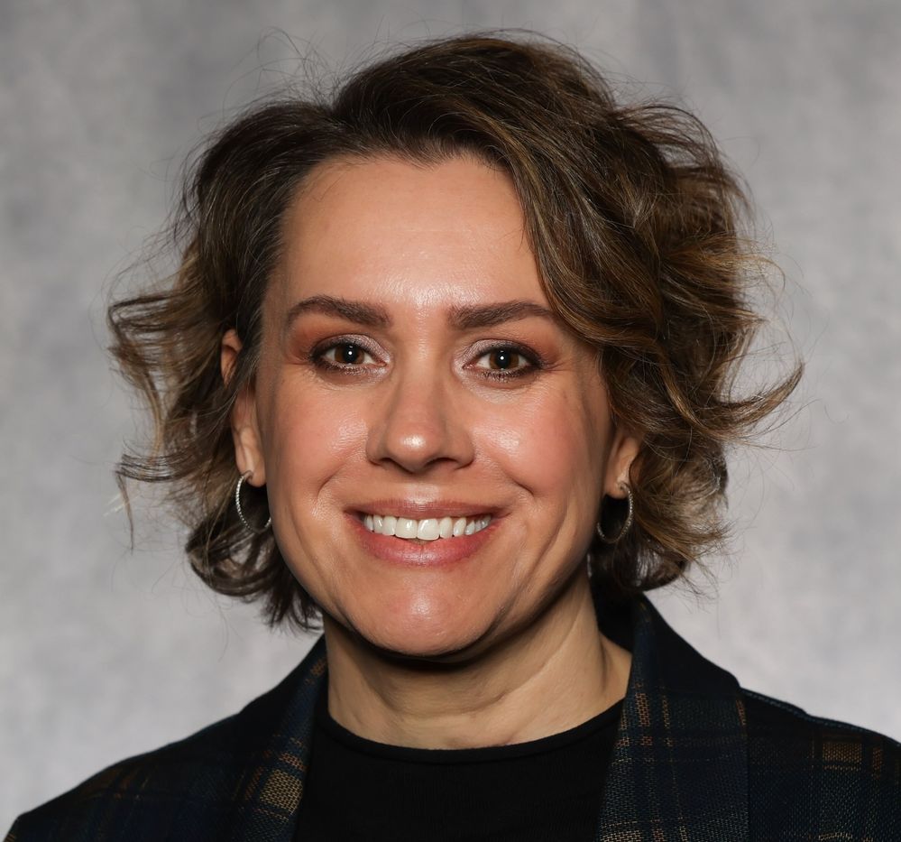 Michelle Meazell_Crop.jpg