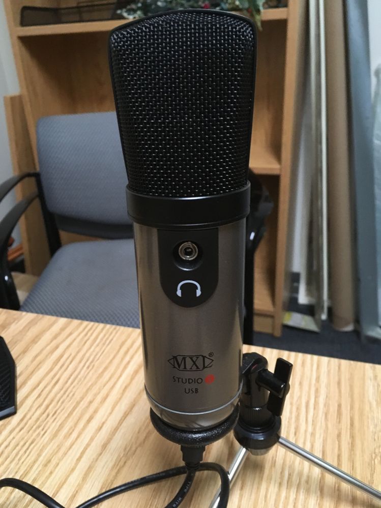 226107_MXLdesktop mic.JPG