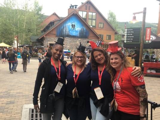 ladies in hats ladies in hats